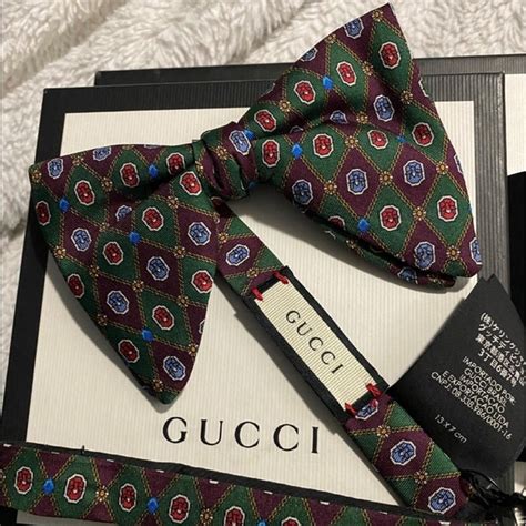 black and gold gucci tie|Gucci bow tie for men.